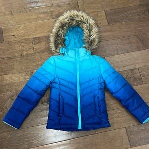 Girls blue ombre winter puffer jacket with removable fur lined hood.